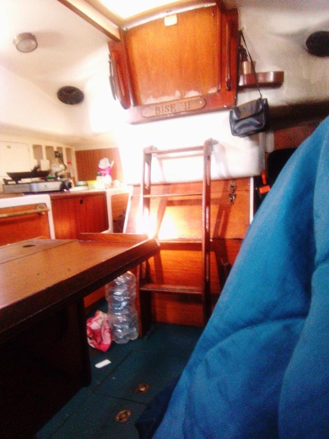 Swan Botel *